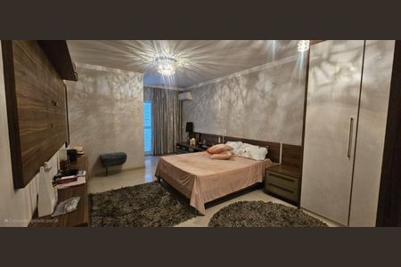 Casa à venda com 280m², 4 quartos e 3 vagas