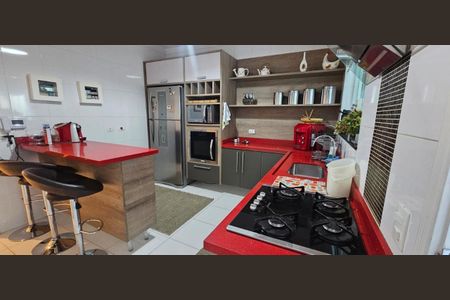 Casa à venda com 280m², 4 quartos e 3 vagas