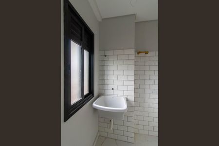 Apartamento para alugar com 57m², 2 quartos e sem vagaArea de Serviço 