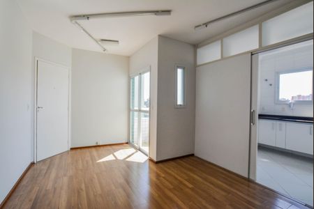 Sala de apartamento para alugar com 2 quartos, 78m² em Vila Bastos, Santo André