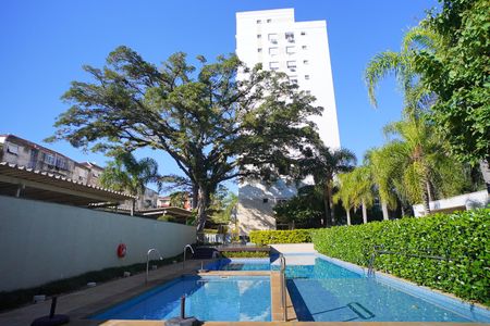 Apartamento à venda com 69m², 2 quartos e 1 vagaÁrea comum - Piscina