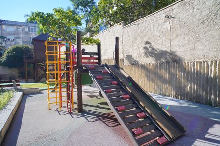 Apartamento à venda com 69m², 2 quartos e 1 vagaÁrea comum - Playground