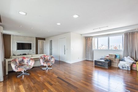 Apartamento à venda com 164m², 3 quartos e 3 vagas