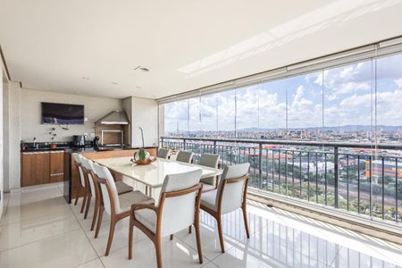 Apartamento à venda com 164m², 3 quartos e 3 vagas