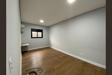 Casa à venda com 3 quartos, 230m² em Sítio do Rosário, Barueri
