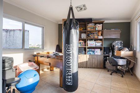 Casa à venda com 257m², 3 quartos e 4 vagas