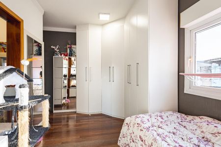 Casa à venda com 257m², 3 quartos e 4 vagas