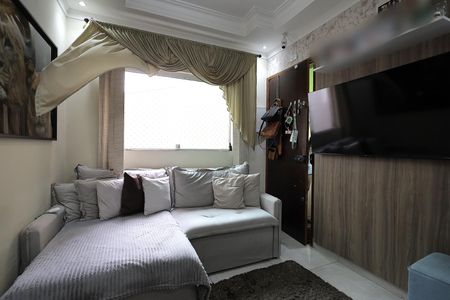 Apartamento à venda com 55m², 2 quartos e 1 vaga Apartamento à venda com 55m², 2 quartos e 1 vagaSala