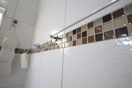 Apartamento à venda com 55m², 2 quartos e 1 vaga Apartamento à venda com 55m², 2 quartos e 1 vagaBanheiro