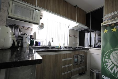 Apartamento à venda com 55m², 2 quartos e 1 vaga Apartamento à venda com 55m², 2 quartos e 1 vagaCozinha