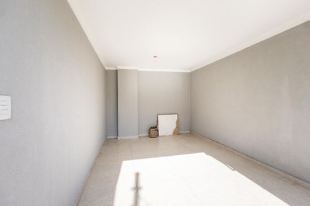 Casa à venda com 3 quartos, 106m² em Chácara Seis de Outubro, São Paulo