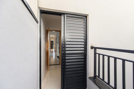 Casa à venda com 106m², 3 quartos e 2 vagas