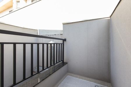 Casa à venda com 106m², 3 quartos e 2 vagas