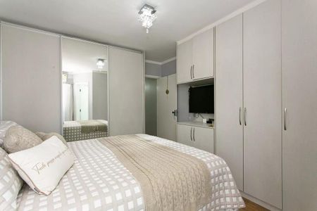 Casa de Condomínio à venda com 3 quartos, 200m² em Vila Carrão, São Paulo