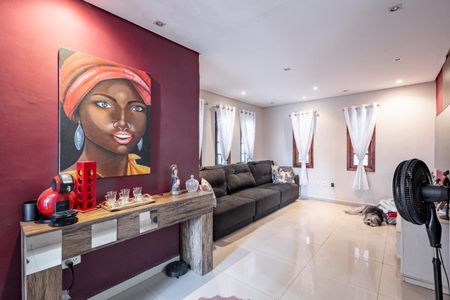 Casa à venda com 4 quartos, 300m² em Chácara Mafalda, São Paulo
