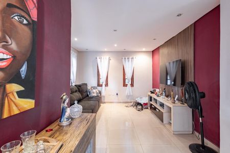 Casa à venda com 4 quartos, 300m² em Chácara Mafalda, São Paulo