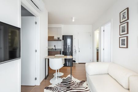 Apartamento à venda com 2 quartos, 38m² em Vila Invernada, São Paulo