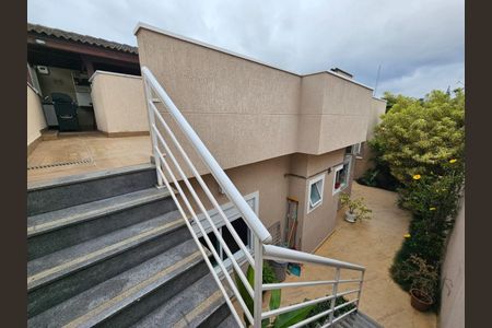 Casa à venda com 230m², 3 quartos e 3 vagas