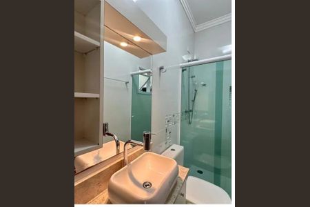 Casa à venda com 230m², 3 quartos e 3 vagas