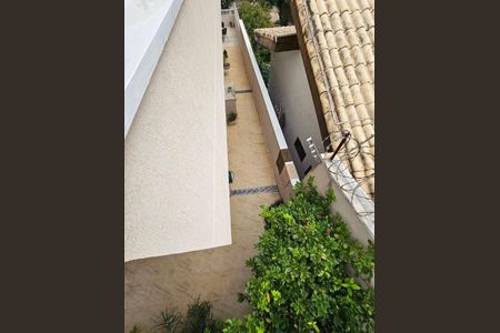 Casa à venda com 230m², 3 quartos e 3 vagas
