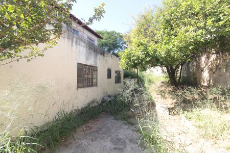 Casa para alugar com 60m², 1 quarto e sem vagaQuintal