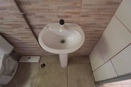 Casa para alugar com 60m², 1 quarto e sem vagaBanheiro