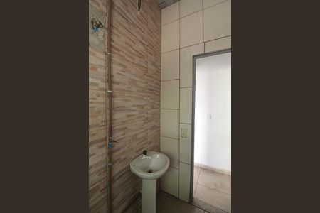 Casa para alugar com 60m², 1 quarto e sem vagaBanheiro