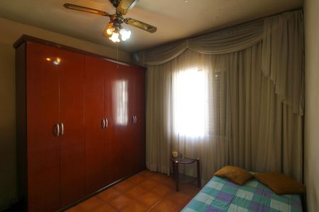 Casa à venda com 124m², 2 quartos e 2 vagas Casa à venda com 124m², 2 quartos e 2 vagasQuarto 2