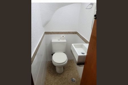 Casa à venda com 3 quartos, 220m² em Vila Aricanduva, São Paulo