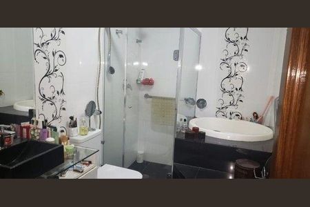 Casa à venda com 3 quartos, 320m² em Jardim Virginia Bianca, São Paulo