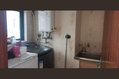 Casa à venda com 3 quartos, 320m² em Jardim Virginia Bianca, São Paulo