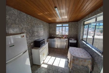 Casa à venda com 6 quartos, 188m² em Jardim Maristela, São Paulo