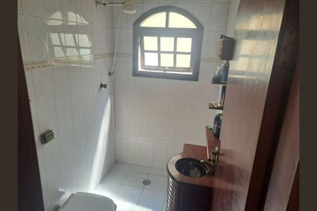 Casa à venda com 3 quartos, 157m² em Jardim Textil, São Paulo