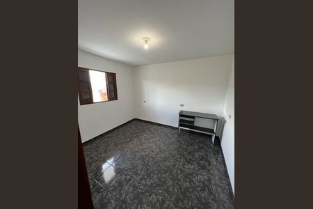 Casa à venda com 6 quartos, 300m² em Vila Teresinha, São Paulo