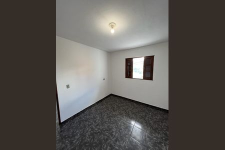 Casa à venda com 6 quartos, 300m² em Vila Teresinha, São Paulo