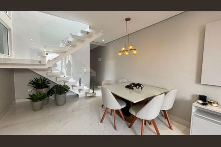 Casa à venda com 3 quartos, 185m² em Mooca, São Paulo