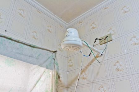 Banheiro social de casa à venda com 2 quartos, 84m² em Vila Pereira Barreto, São Paulo