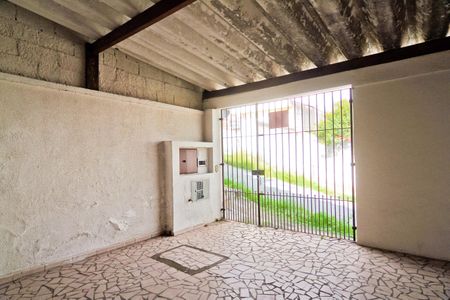 Casa à venda com 84m², 2 quartos e 2 vagas Casa à venda com 84m², 2 quartos e 2 vagasÁrea comum