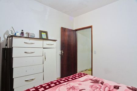 Casa à venda com 84m², 2 quartos e 2 vagas Casa à venda com 84m², 2 quartos e 2 vagasQuarto