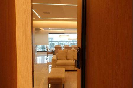Apartamento à venda com 320m², 4 quartos e 3 vagas