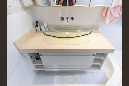 Apartamento à venda com 161m², 3 quartos e 4 vagas