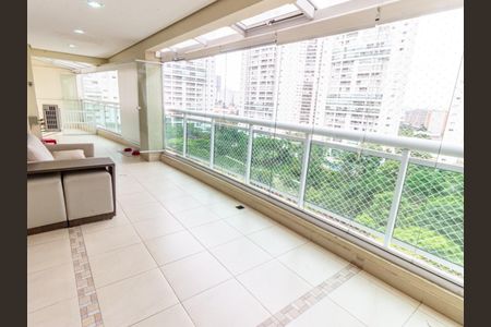 Apartamento à venda com 161m², 3 quartos e 4 vagas