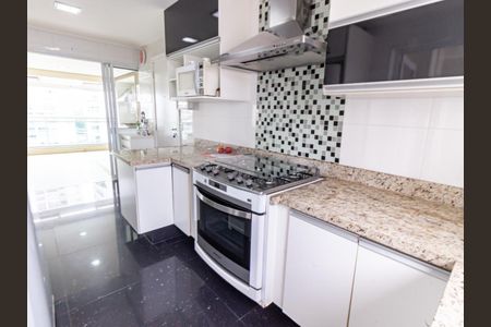 Apartamento à venda com 161m², 3 quartos e 4 vagas