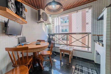 Apartamento à venda com 160m², 3 quartos e 3 vagas