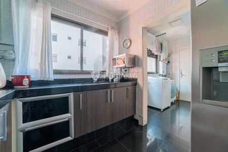 Apartamento à venda com 160m², 3 quartos e 3 vagas