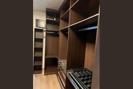 Casa à venda com 174m², 3 quartos e 3 vagas