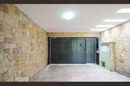 Casa à venda com 150m², 3 quartos e 2 vagas