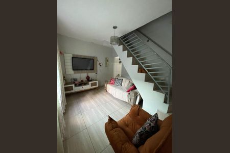 Sala de casa à venda com 3 quartos, 48m² em Jardim Crepusculo, Guarulhos