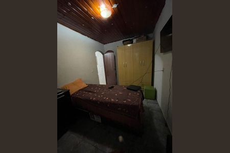 Casa à venda com 48m², 3 quartos e sem vaga Casa à venda com 48m², 3 quartos e sem vagaQuarto 1