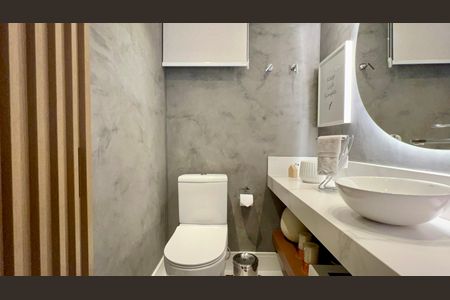 Apartamento à venda com 125m², 2 quartos e 1 vagaLavabo